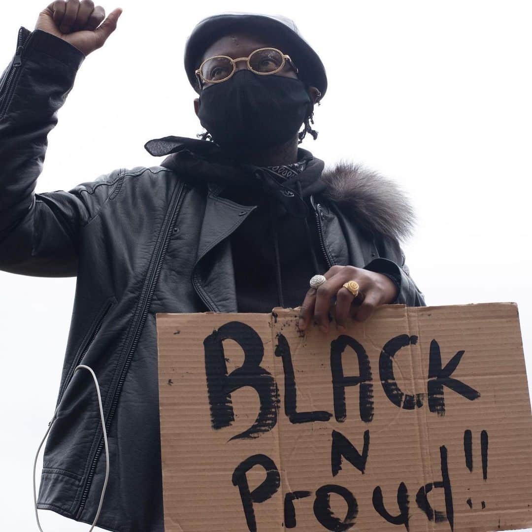 Dazed Magazineさんのインスタグラム写真 - (Dazed MagazineInstagram)「“I’m raising my voice”  Tap the link in bio to read the stories of London’s #BlackLivesMatter protesters 📲 📷 @melissaarras」6月9日 21時55分 - dazed