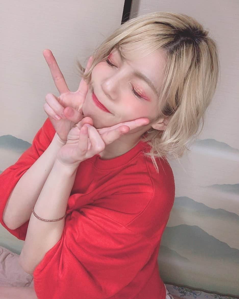 菜月アイルのインスタグラム：「明日もハッピーに🎉✨✨✨」