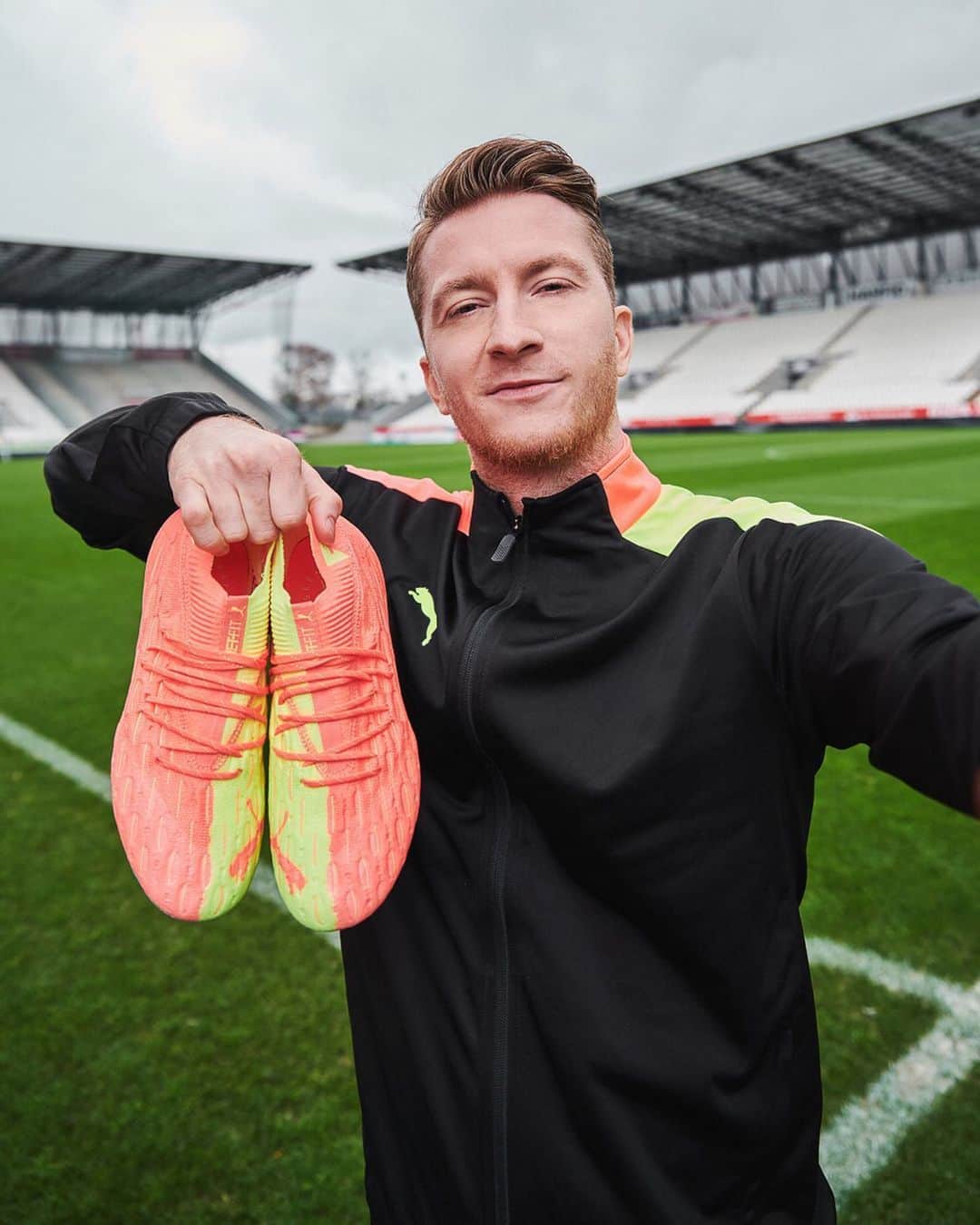 マルコ・ロイスのインスタグラム：「We‘re gonna Rise Up 🌤 @pumafootball」