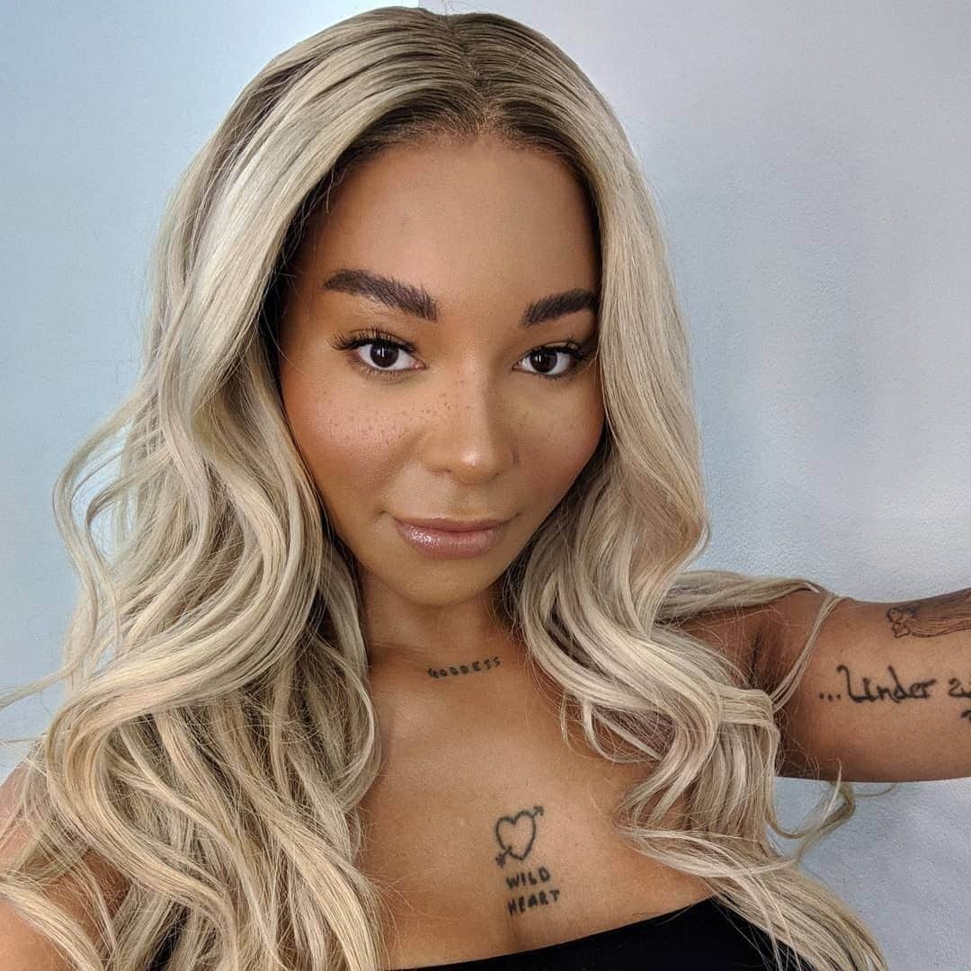 Teen Vogueさんのインスタグラム写真 - (Teen VogueInstagram)「"I believe in accountability and progress, not cancellation and grudges." Three years after being fired for speaking out against racism, model Munroe Bergdorf is joining forces with L'Oréal Paris U.K. yet again — this time, to take a very prominent seat at the table. Read more at the link in bio.」6月10日 2時40分 - teenvogue