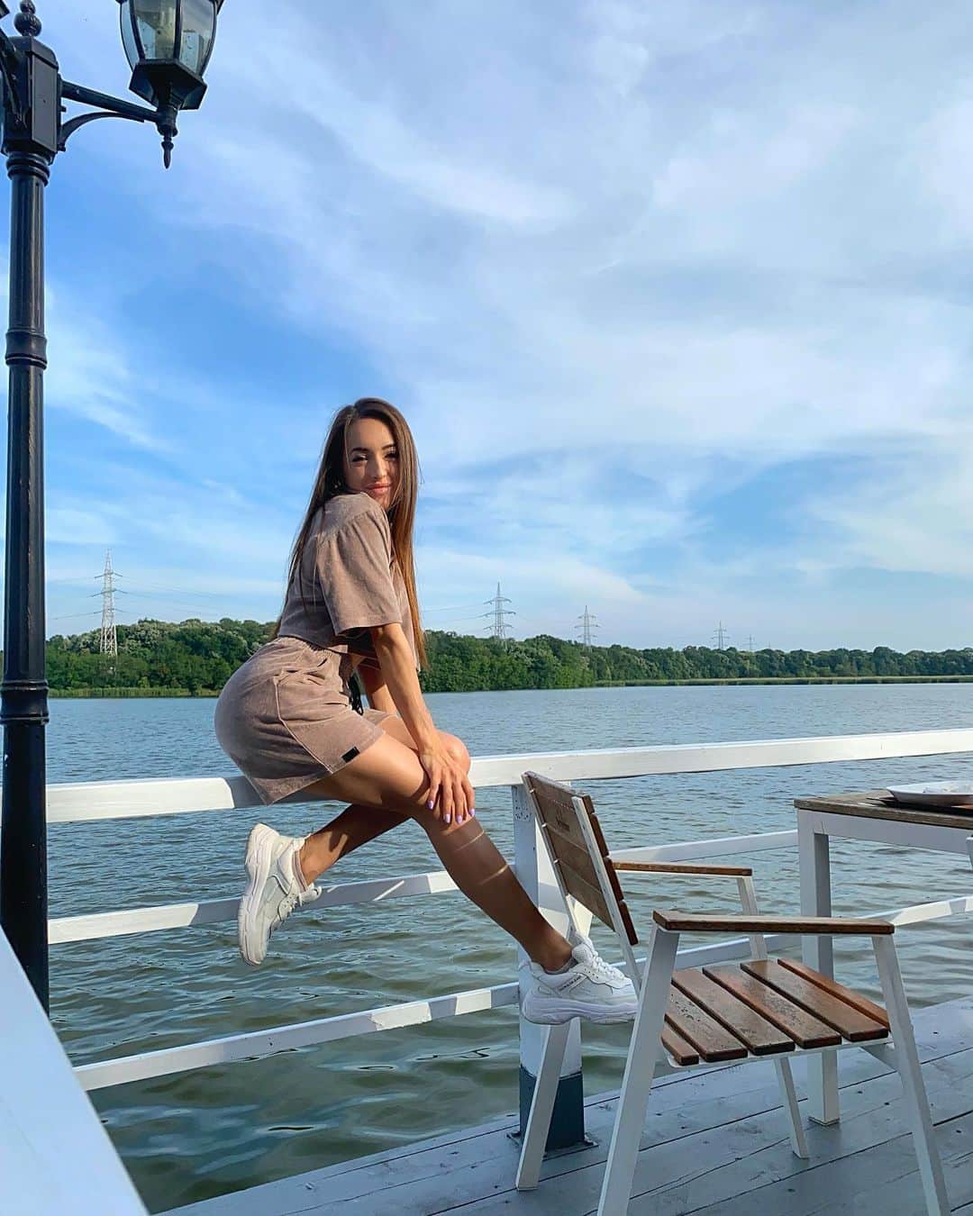 ラリサ・ヨルダケのインスタグラム：「Bless your mind , little heart. 🧚🏼‍♀️」