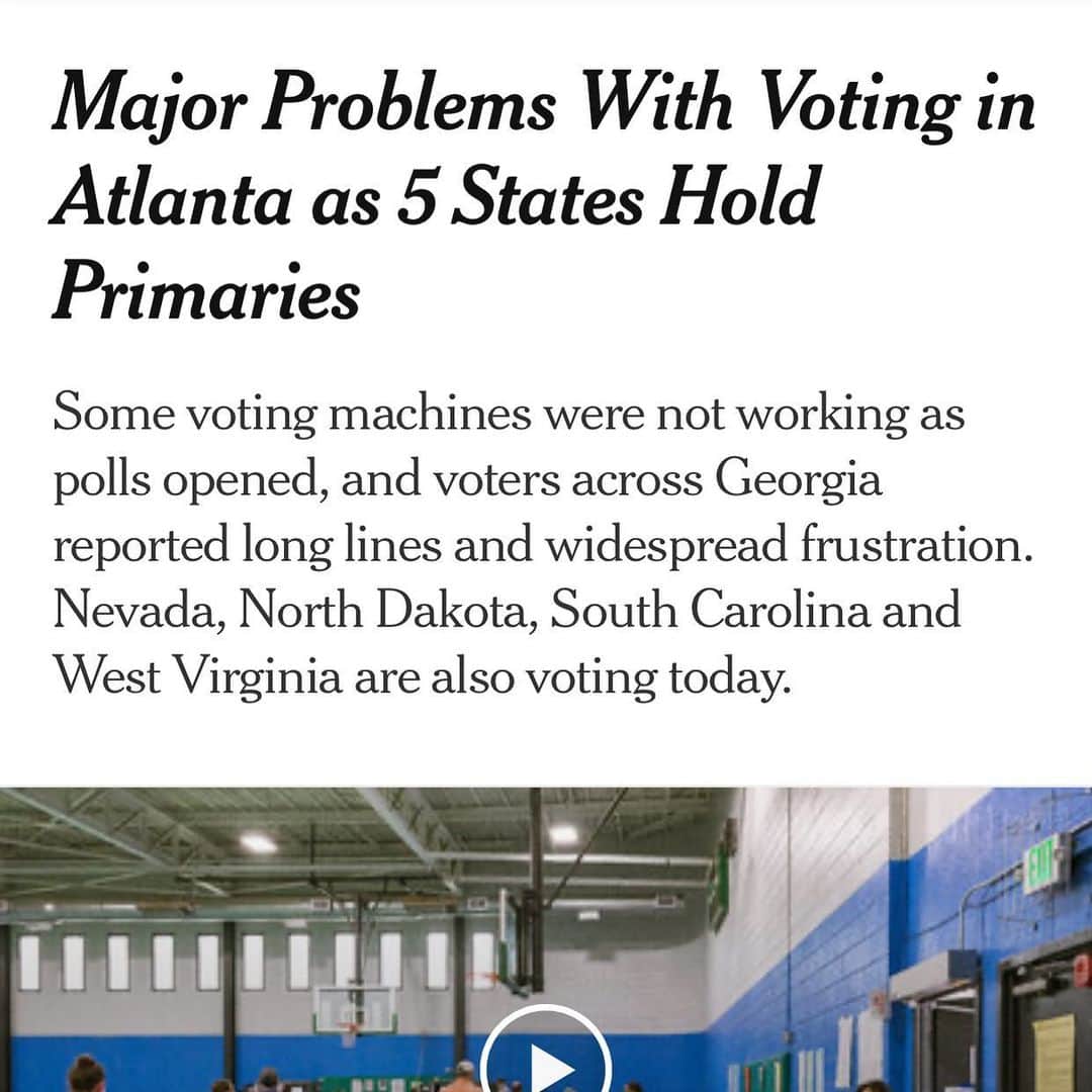 アダム・シャピロのインスタグラム：「Major voting issues in Georgia (again). If only we had a national guard to send to help maintain...ummm let’s say the law and also...order? They could go to Georgia and help set up and maintain voting stations. It’s as if the GOP leadership* doesn’t WANT the people to vote. If we’re not careful, this will happen again in November, too.」