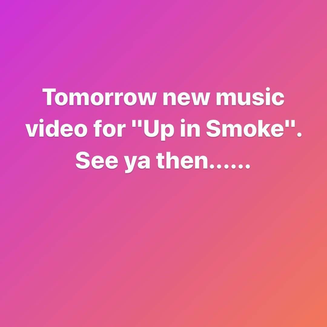 Zebraheadさんのインスタグラム写真 - (ZebraheadInstagram)「Tomorrow new music video for "Up in Smoke". See ya then...... #Zebrahead #braininvaders #newvideo」6月10日 5時46分 - zebraheadofficial