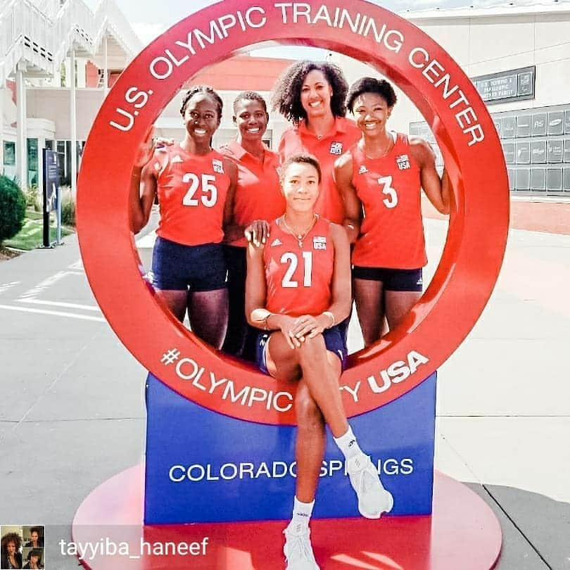 USA Volleyballさんのインスタグラム写真 - (USA VolleyballInstagram)「Repost @tayyiba_haneef Young Black volleyball women (athletes and coaches)...keep your head up and keep pushing. The courts around you may feel a little lonely at times, but look at the beauty of what you can achieve. Strong Black women uniting at the top levels of the game forging new opportunities and new families along the way. We feel your tears, we know your fears, we acknowledge that it can feel lonely. Just know We stand and fight for you!! #BLM」6月10日 6時37分 - usavolleyball