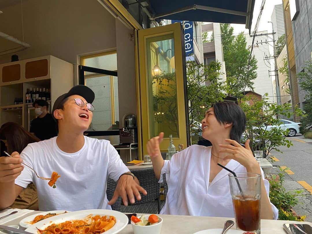 チン・ソヨンのインスタグラム：「#바디랭귀지」