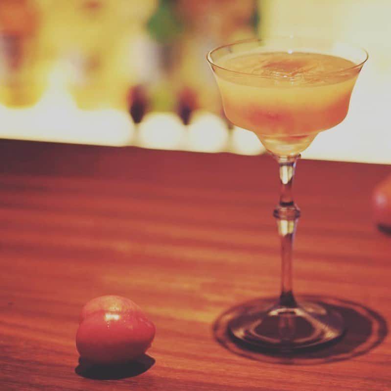 bar SARAVAHさんのインスタグラム写真 - (bar SARAVAHInstagram)「プラムを使った甘酸っぱい 夏を感じられるカクテル！モヒートにも◎！ #SARAVAH #サラバ #BARSARAVAH #大阪 #梅田 #北新地 #新地 #堂島 #芦屋 #バー #大阪BAR #梅田BAR #北新地BAR #大阪グルメ #北新地グルメ #梅田グルメ #大阪観光 #おおさか #ハイボール #カクテル #ウイスキー #フルーツカクテル #シャンパン #champagne #wine #cocktails #bar #whisky」6月10日 18時34分 - bar_saravah_kitashinchi