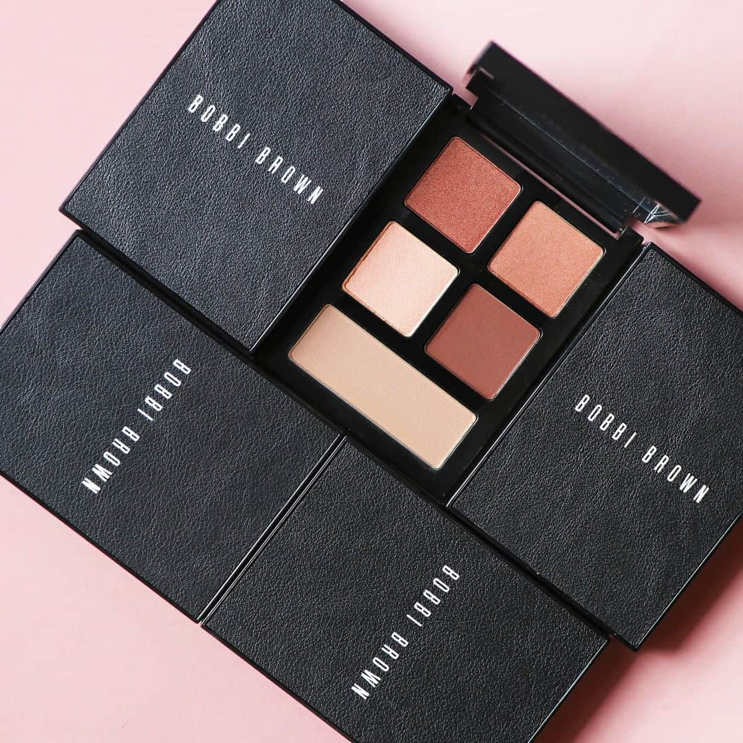 ボビイ・ブラウンさんのインスタグラム写真 - (ボビイ・ブラウンInstagram)「・ ▷ESSENTIAL MULTICOLOR EYE SHADOW PALETTE  昨年の限定登場し、店頭完売が相次いだ、幻のアイパレットが、限定復刻します！・ ・ ・ 《 #エッセンシャルマルチカラーアイシャドウパレット 限定5色 #イントゥザサンセット 》 ✔2020年6月5日（金）限定復刻発売  #EssentialMulticolorEyeShadowPalette #IntoTheSunset #BobbiBrown #ボビイブラウン」6月10日 17時00分 - bobbibrownjapan