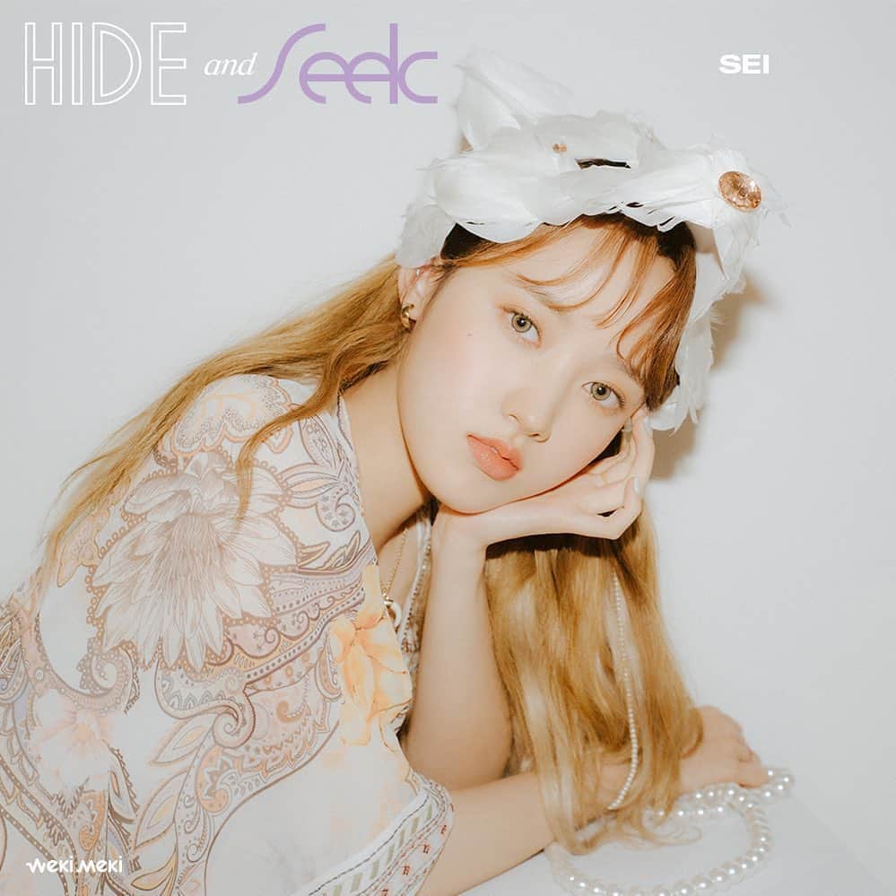 Weki Mekiのインスタグラム：「Weki Meki 3rd Mini Album <HIDE and SEEK> Concept Photo #2 SEEK ver. ⠀ 2020. 06. 18 6PM Coming Soon ⠀ #WekiMeki #HIDEandSEEK #SEI」