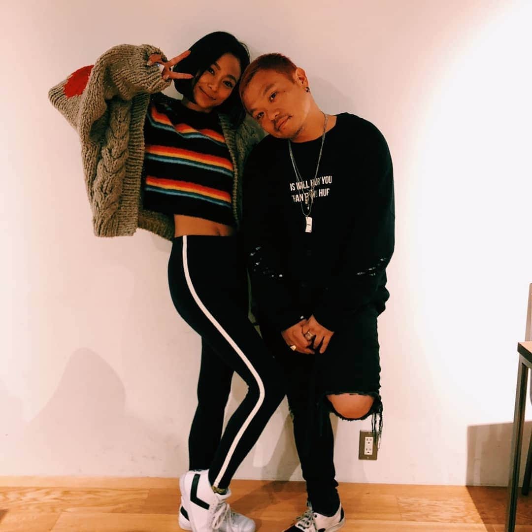 脇田恵子のインスタグラム：「ぱっつりボブしたばっかの時🦄ボブもロングも好き🥰。 Sway君いい男すぎて日本の未来は明るいなって思えた日でした😃笑。」