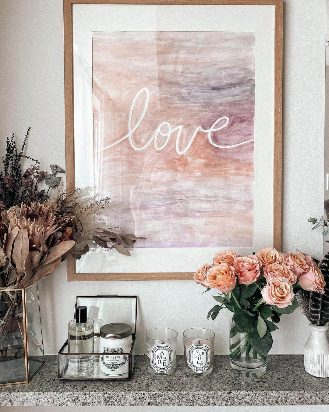 Manamiのインスタグラム：「love ㅤ loveが1番素晴らしいと思うけど違うかなぁ？ love以上のことがあったら教えて🥰❤️🌹 ㅤ #love #マナシカの家」