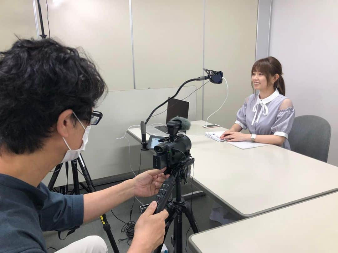 嶋村瞳さんのインスタグラム写真 - (嶋村瞳Instagram)「. 【新聞＆web動画掲載情報】 ▫️新聞▫️ 連載コラム「嶋村瞳的ボートのミカタ」 6月10日(水)夕刊 東スポ、中京スポ、大スポ掲載 6月11日(木)朝刊 九スポ掲載 ※※東スポのみカラー掲載※※ 西山貴浩選手とのリモート取材の裏側について(笑) . ▫️web▫️ 東スポYouTube 西山貴浩選手と対談2本 ゲーム企画1本の計3本です。 . お待たせしました、第2弾！ 西山貴浩選手♥♥ 色々と本音を探りました！ . . #ボートレース #ボートレーサー #西山貴浩 #嶋村瞳的ボートのミカタ  #リモート #取材 #コラム #ゲーム」6月10日 11時33分 - hitomi_shimamura_official