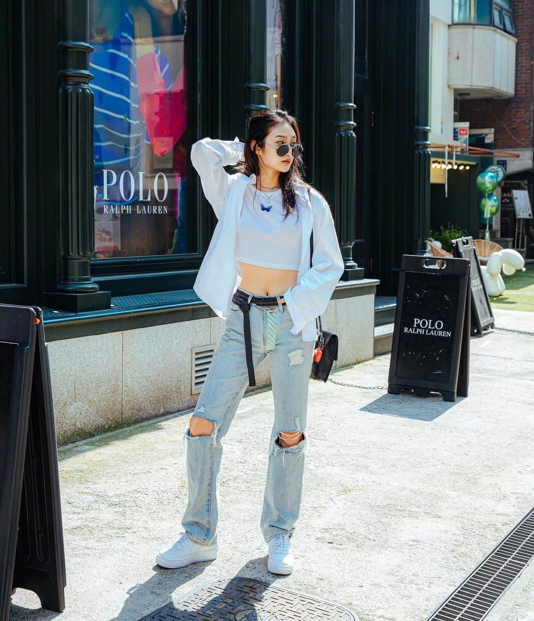 가로수길 , Seoulのインスタグラム：「Street Style Thx @ii_moonshine 🔥🔥🔥 얼마만이야 문영이 😆🤗」