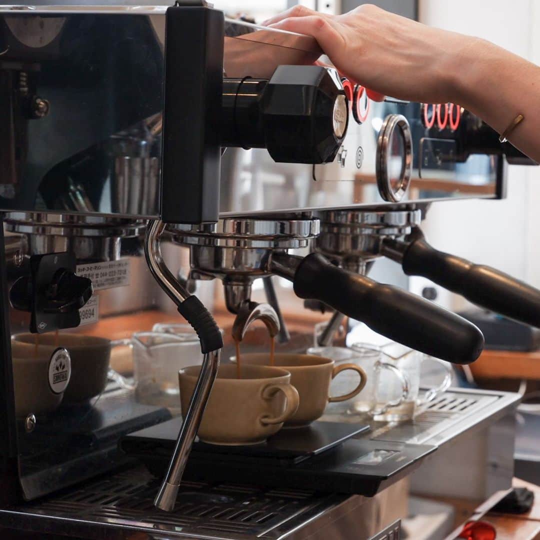 ABOUT LIFE COFFEE BREWERSのグルメインスタ