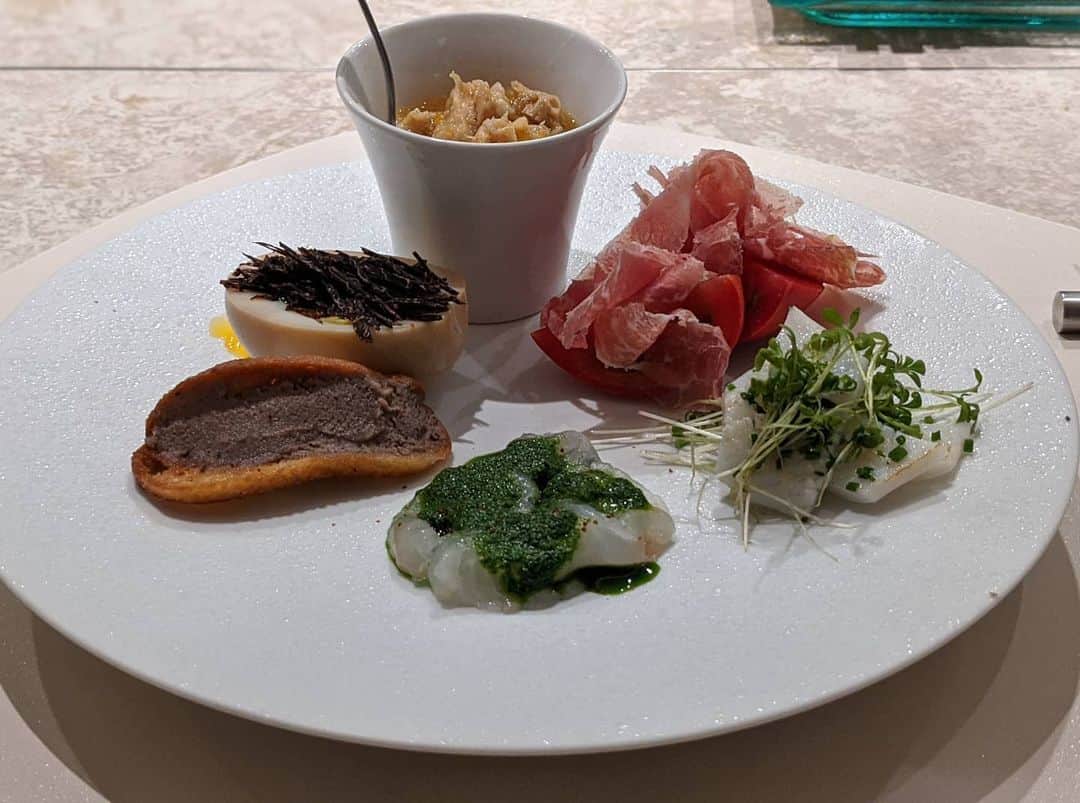 天本正通 のグルメインスタ