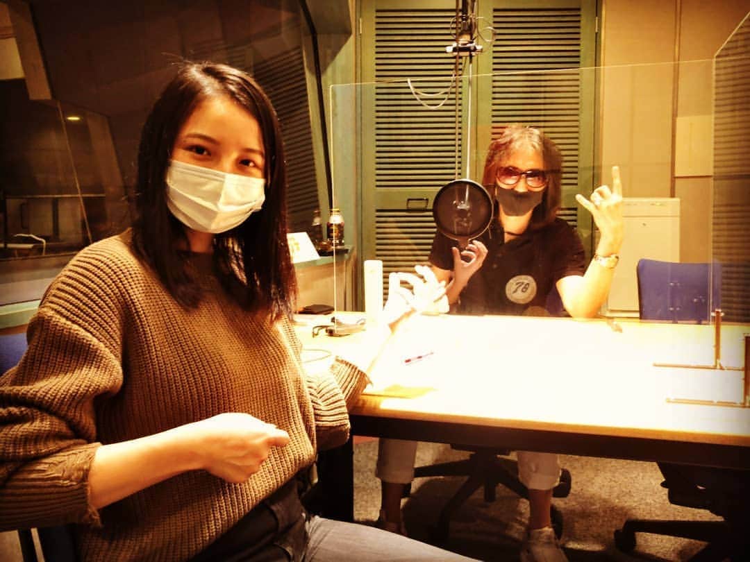 恩田快人のインスタグラム：「TBSラジオ 池田めぐみの Fine ! ! 恩田快人 ETERNAL MUSIC #167  今週は､シンガーソングライターの浜田省吾さんのご紹介です！  浜田さんは来年2021年でソロデビュー45周年！  1982年のツアー"ON THE ROAD"の神戸文化ホールでコンサート警備やりました！  2000年にリリースされた初のベストアルバム ｢The History of Shogo Hamada "Since 1975 "｣は150万枚を超える大ヒット！  自由に生きてく方法なんて100通りだってあるさ～♪ It’s so easy, easy to be free～♪ 曲は､ ｢バックシート・ラブ｣ / 浜田省吾 ｢風を感じて｣ / 浜田省吾  のお話しです！  パートナーは､ アイスホッケーチーム｢ひがし北海道クレインズ｣の公式応援アンバサダーで､ 応援ソングCD｢イースト北海道クレインズ オフィシャルサポーターズ ソングス｣を4/24リリース！ ｢セブンネットショッピング｣でも発売中で､ 最近ギターを始めた新人シンガー｢RYOKA｣さんです！ サウンドプロデュースと収録曲｢VICTORY｣を提供しています！ YouTubeでも収録曲が視聴出来ますのでそちらも観て下さい！  よろしくお願いします！」
