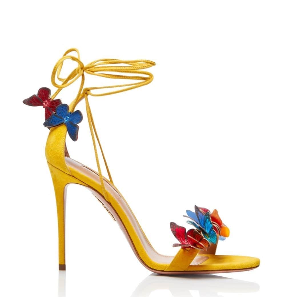 Aquazzuraさんのインスタグラム写真 - (AquazzuraInstagram)「Bring the sun, wherever you go, wearing our Papillon Sandals in yellow suede. This pair is highlighted by colorful butterflies emblazoned at the toe and at the side. Check it out on www.aquazzura.com and in boutique.  #Lifeismorebeautifulincolor #AQUAZZURA #AQUAZZURASandals」6月10日 19時01分 - aquazzura