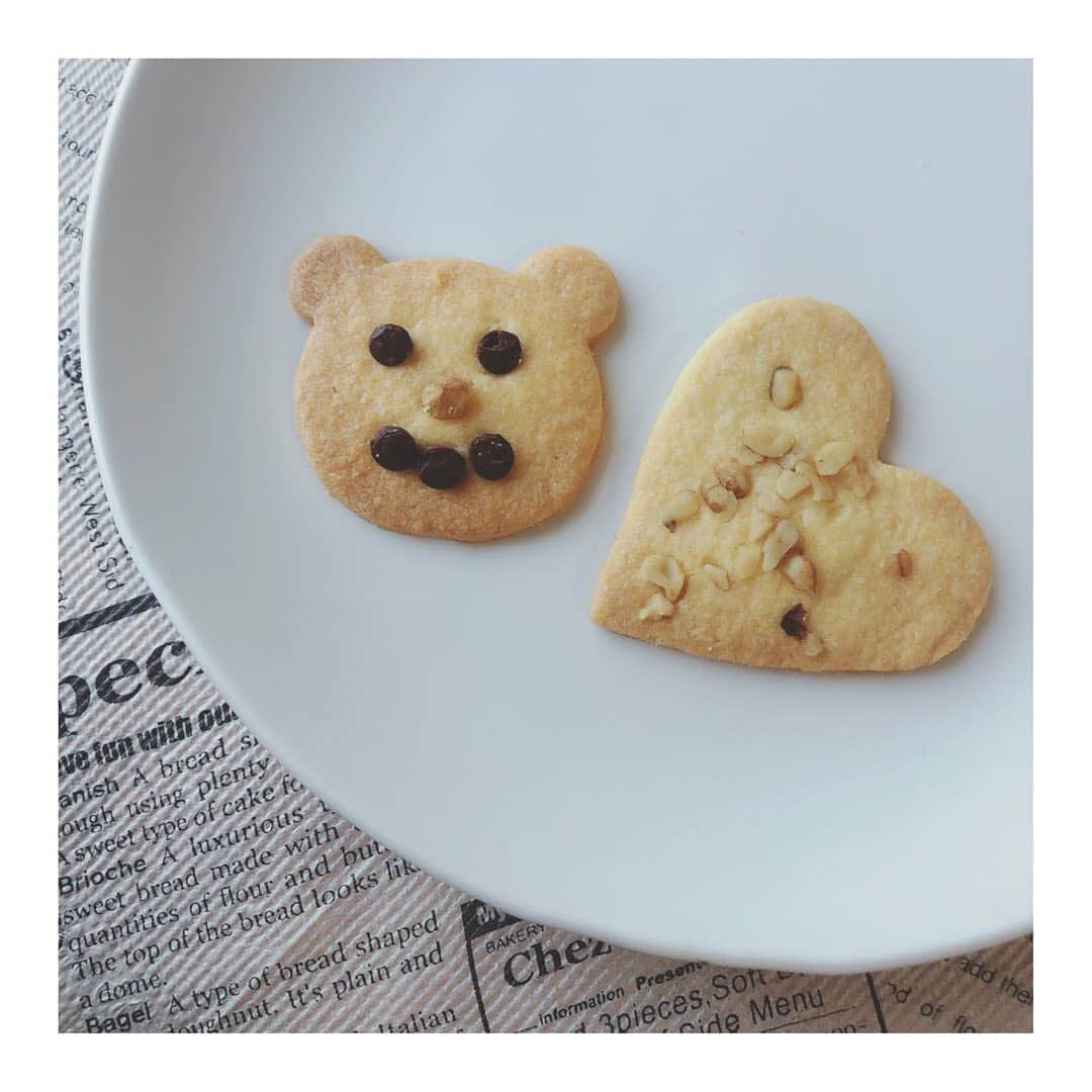 山本亜依さんのインスタグラム写真 - (山本亜依Instagram)「. この前作ったクッキー🍪 どんな形にしようか考えて作るのが楽しい♪ 美味しくて大好きです´ᴗ`♡ . #クッキー#手作りクッキー#手作りお菓子#おうちカフェ」6月10日 19時45分 - ai__yamamoto_