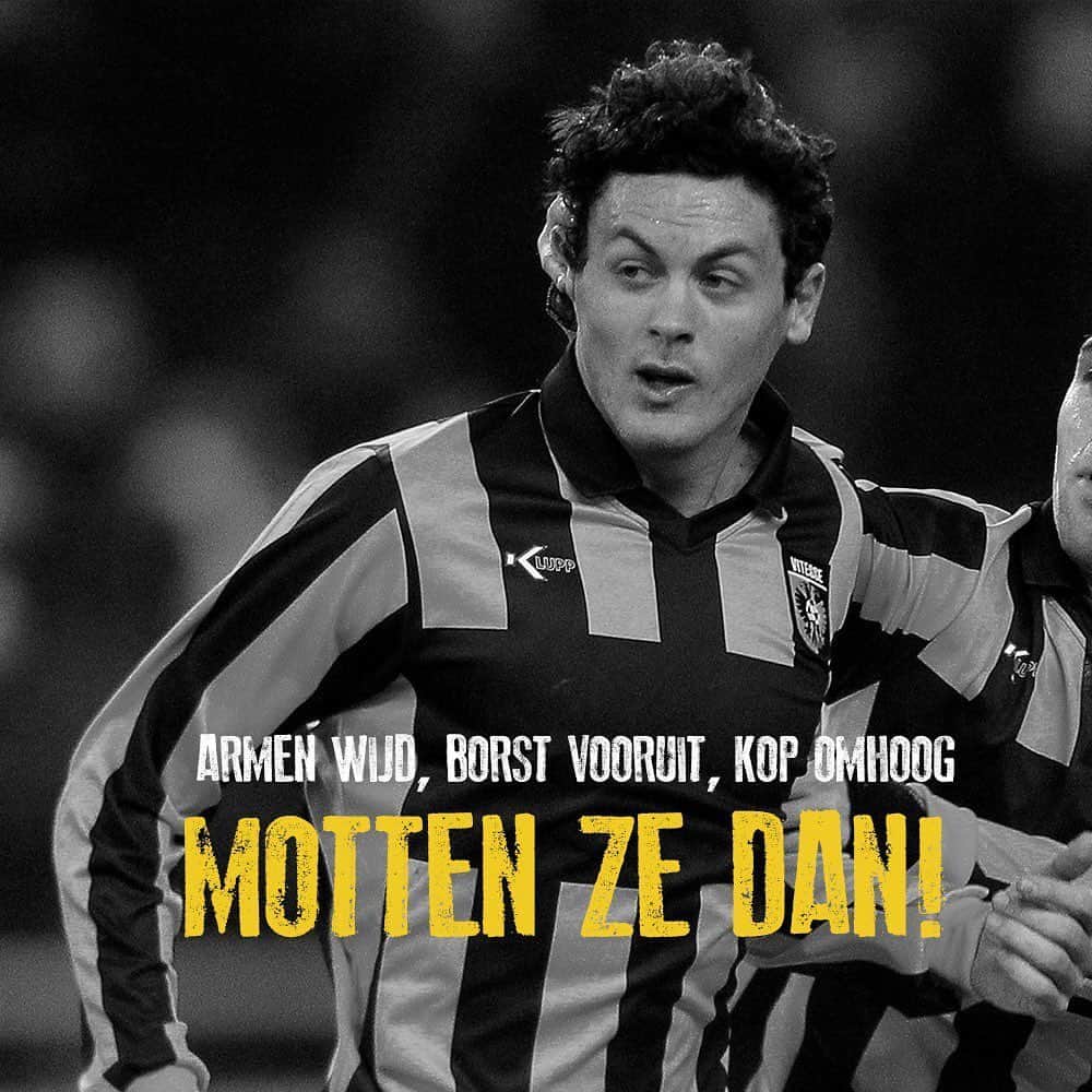 フィテッセさんのインスタグラム写真 - (フィテッセInstagram)「‪Je geel-swerte hart laten spreken 💛🖤‬⠀ ⠀ ‪(Oud-) spelers zoals onder andere @marcovanginkel, Davy Pröpper, @odegaard.98 en @nemanjamatic nemen samen ruim honderd seizoenkaarten af 👏🏻‬⠀ ⠀ ‪#Vitesse ‬#MottenZeDan」6月11日 0時08分 - mijnvitesse