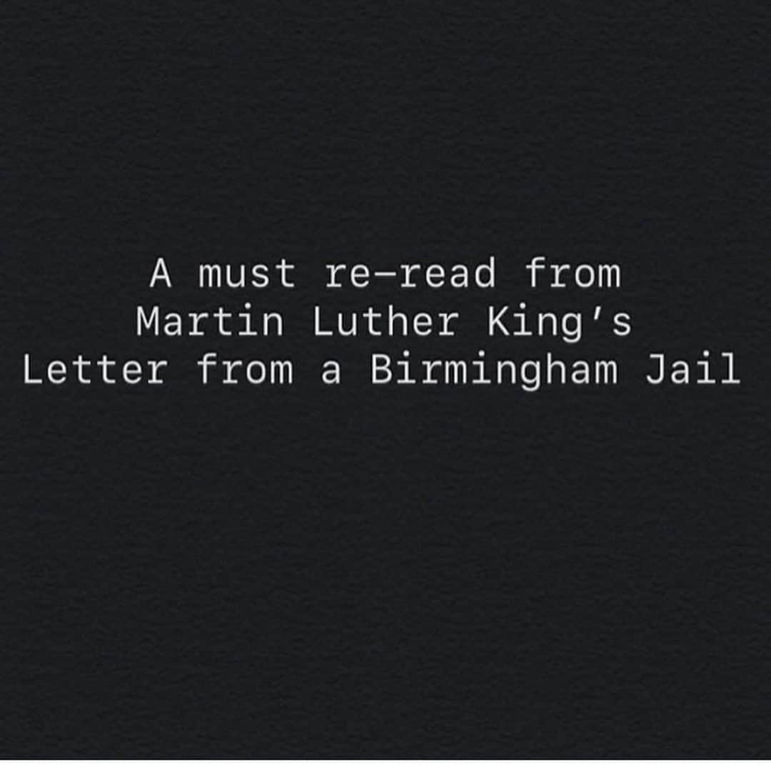 マーシャ・トマソンのインスタグラム：「Read this. Think on it, then act.」