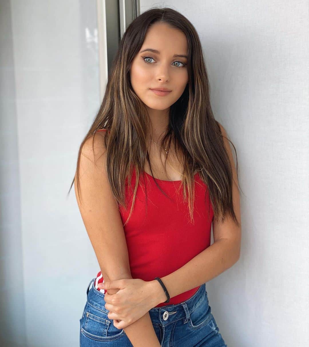 ミッチェル・オルベラのインスタグラム：「Bonito Miércoles para todos ❤️✨」
