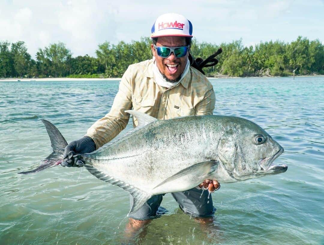 Costa Sunglassesのインスタグラム：「Costa Pro @alvin_dedeaux_fly_fishing with the Cosmo catch…⁠ ⁠ Check out Alvin’s recap of fly fishing the Seychelles on our #BringTheWaterHome playlist at the link in our bio. #SeeWhatsOutThere」