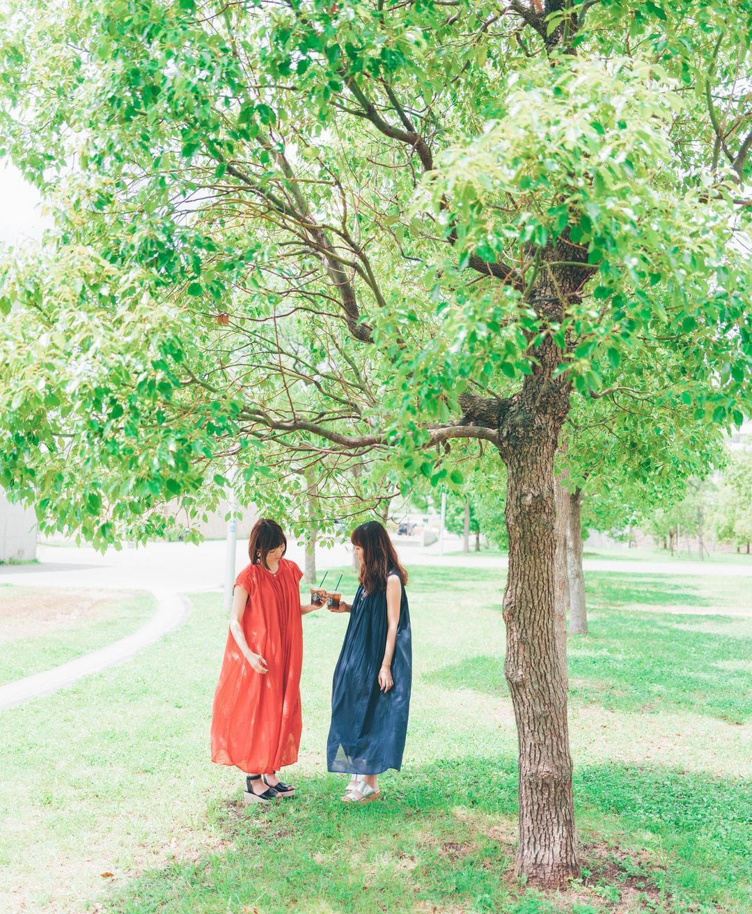 sorayuchiのインスタグラム：「・ 7月くらいから撮影再開できるかな📷 どこ行くか考えるだけで楽しみ🚗☀️ 会えなかった人たちに会いに行こう☺︎」