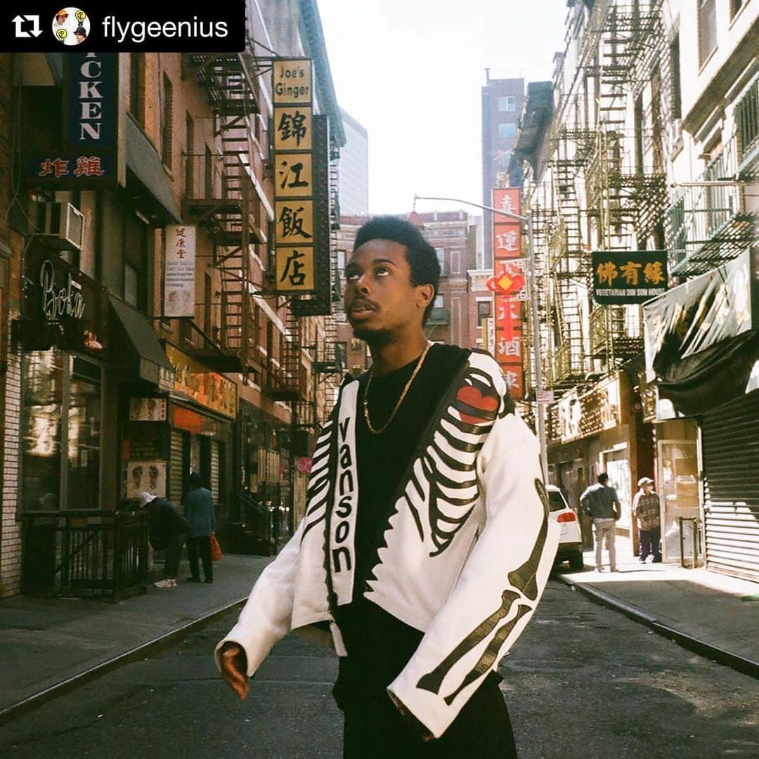 のインスタグラム：「#Repost @flygeenius with @get_repost ・・・ We kept our head up in the midst of a pandemic. We kept our head up during continuous racism, riots, looting etc. We will continue to keep our head up and pray for equality. #blacklivesmatters . . Our Love @vansonleathers jacket is available now on our site. . . 📸: @notdevvvvv #blackownedbusiness #buyblack #vanson #vansonleathers #leather」