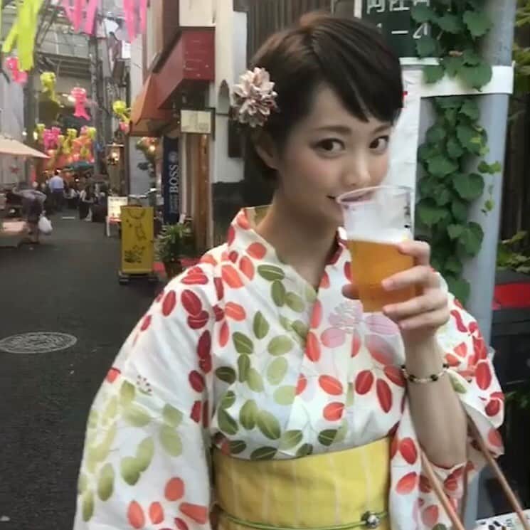 芹川有里さんのインスタグラム写真 - (芹川有里Instagram)「数年前の阿佐ヶ谷祭り 今年は中止かもしれないけど、 夏はやっぱ浴衣着たい👘 . #みんなでがんばろう #外でビール飲める幸せ #友達と居酒屋行ける幸せ #カラオケ行きたい #歌いたい」6月11日 8時42分 - seri53