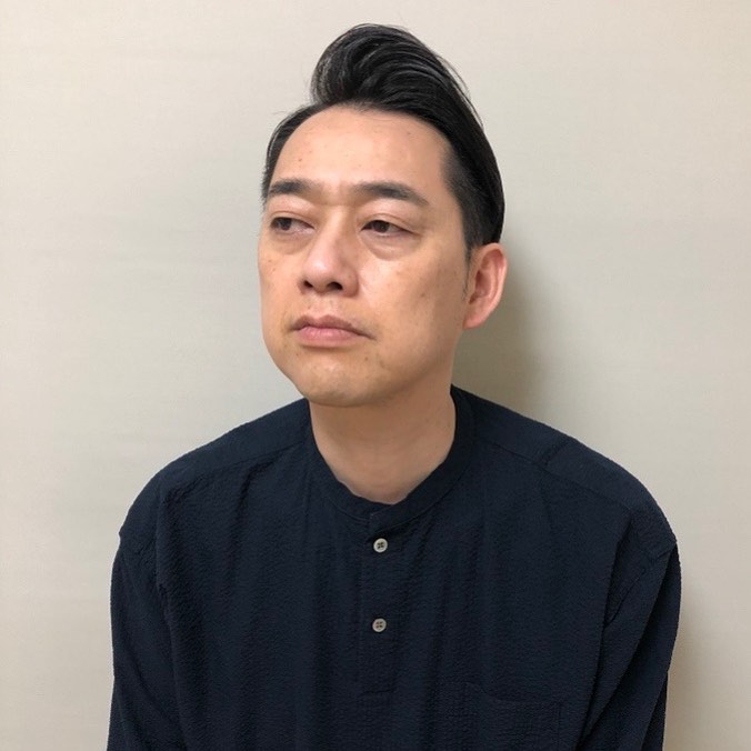 川島明のインスタグラム：「「ノンストップ！」 ありがとうございました！  設楽さん  #スーパー銭湯に８時間いる人  #前の人の悲鳴が聞こえて不安になってきた胃カメラ待ってる人  #ヨガの体験教室に行ったのに神様の話を１時間以上聞かされてる人  #イオンモールのトイレの前で奥さんが帰ってくるの待ってる人  #何しにリビング来たか思い出せない人  #麒麟川島のタグ大喜利絶賛発売中です！」