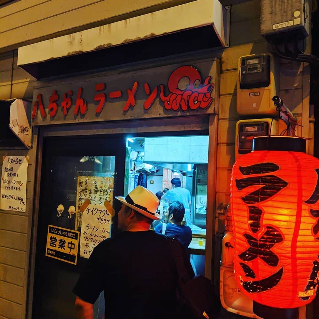 小椋ケンイチ(おぐねー)のグルメインスタ