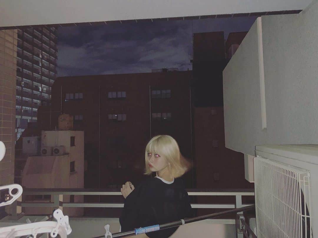 かれんのインスタグラム：「なまぬるい」