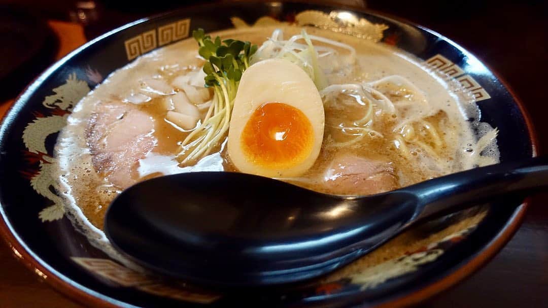 IKKO’S FILMSのグルメインスタ