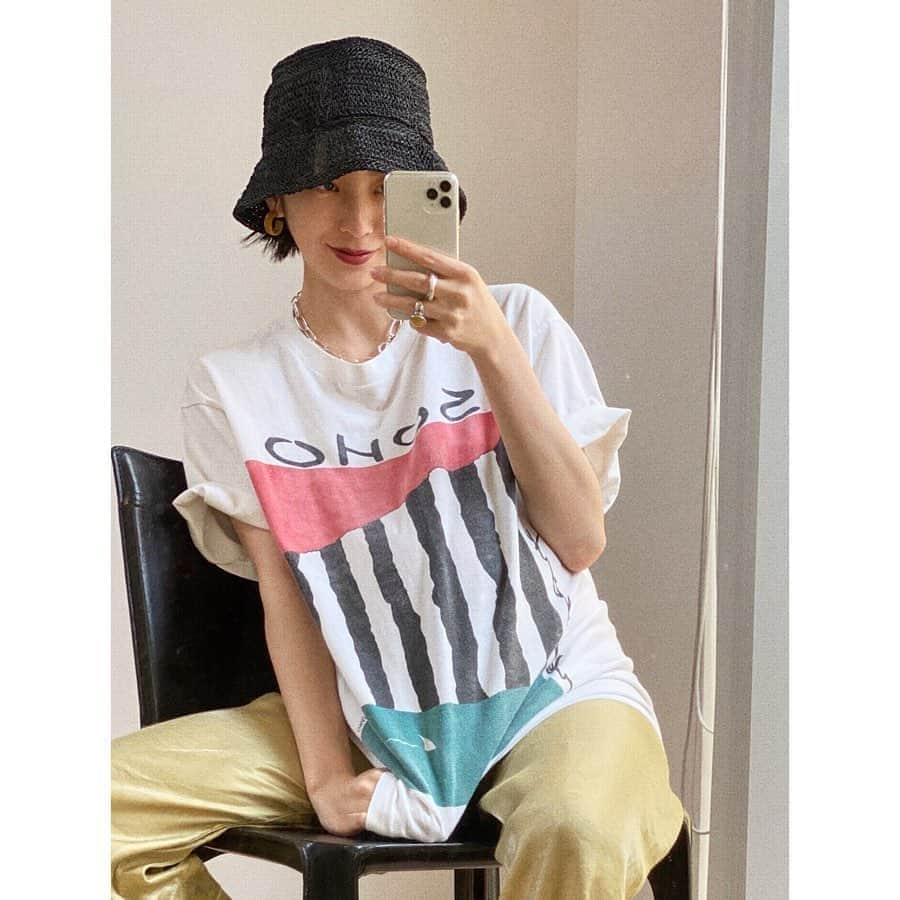 吉田怜香さんのインスタグラム写真 - (吉田怜香Instagram)「さくっとラフ。🥱♡ . Tshist _ 古着 hat _ @lifes_store  bottom _ @aere____ . . #よしだ_服 #lifes_staff_ootd  #10months #臨月 #マタニティコーデ」6月11日 22時16分 - reikayoshida_