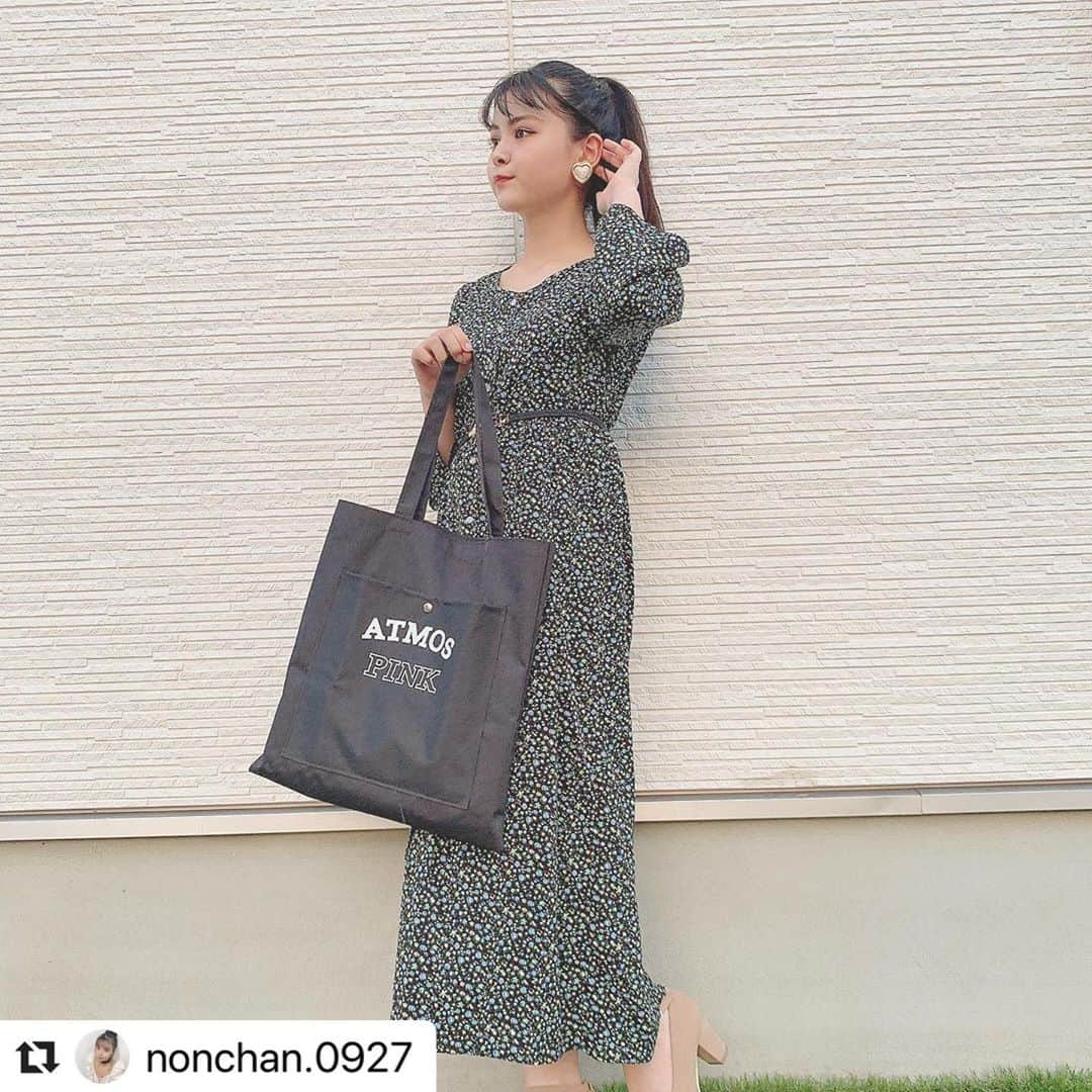 Popteenさんのインスタグラム写真 - (PopteenInstagram)「レギュラーモデルのんちのガーリーなブラックコーデ🥰💖💖バッグはPopteen7月号の付録だよ✨  #Repost @nonchan.0927 with @make_repost ・・・ ♡ ・ 愛用中の付録バック〜❕ ・ 私の好きなお上品なワンピースにも バッチリ合います🤍 ・ 学校もプライベートもどこでも愛用中！！ ・ ・ Popteen7月号チェックしてみてね❤️ そして！！ ・ 巻末アンケート レギュモ総選挙『3』 よろしくお願いします🕊🤍 ・ ・  #のんち #のんちの宣言 #のんこーで  #ガーリー #レギュモ総選挙 #popteen付録」6月11日 16時14分 - popteen_official