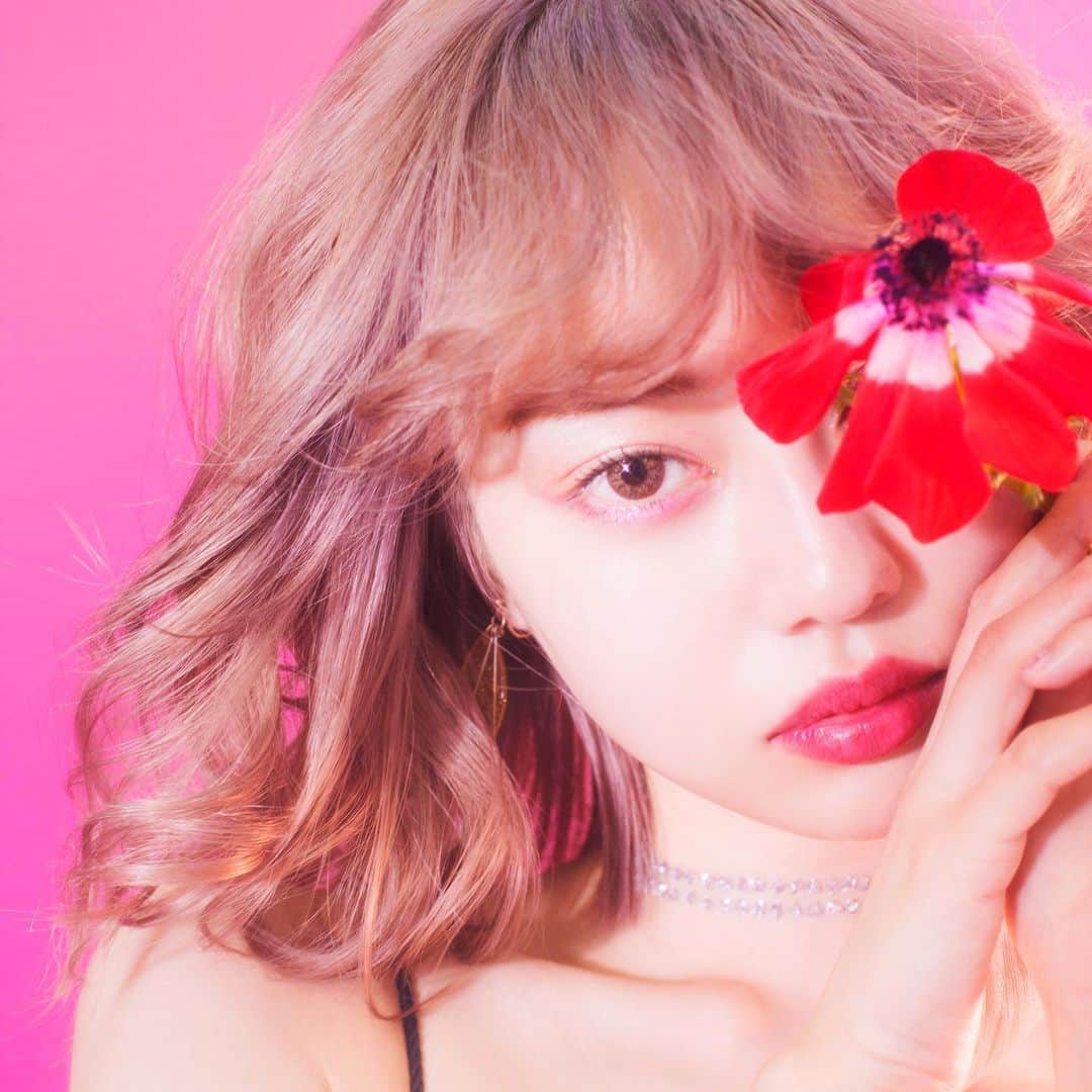 のインスタグラム：「for SWEET2019 photo by @kisimari_love  @radish_mama42  model @risa_doll_  #kisimari#photography #fashion #中村里紗#sweet#pink」