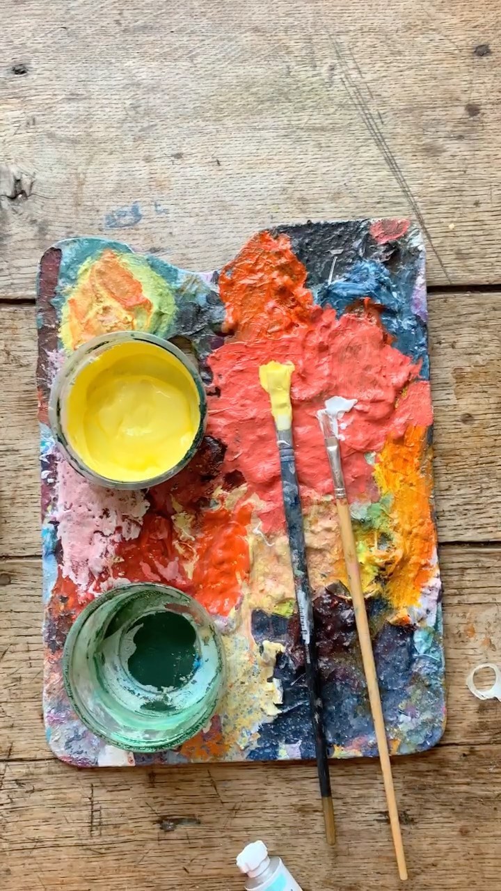 Tea and sittingのインスタグラム：「I’m currently working towards a painting of the scent ‘Tropica’ by @maya.njie.perfumes utilising my #synaesthesia , so I’m sharing some of my process, experiments and explorations with you here and also in my Stories Highlights... #gifted #synesthesia #scentpainting #tropica #consciouscreativity #sensoryplay」