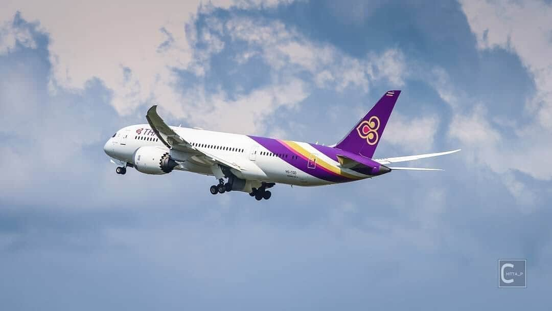 タイ航空さんのインスタグラム写真 - (タイ航空Instagram)「♪ Spread my wings and touch the sky. ♪  Photo Credit: @chitta_p  #ThaiAirways #THAIB787 #Boeing787 #B787」6月11日 18時01分 - thaiairways