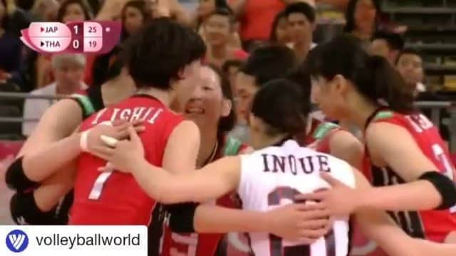 井上琴絵のインスタグラム：「#Repost @volleyballworld • • • • • • MATCH HIGHLIGHT: Japan 🇯🇵 🆚 🇹🇭 Thailand . Expect a lot of rallies in this 2017 #FIVBGrandPrix 5 set match between Thailand and Japan! . WATCH THE FULL MATCH: LINK IN BIO.」