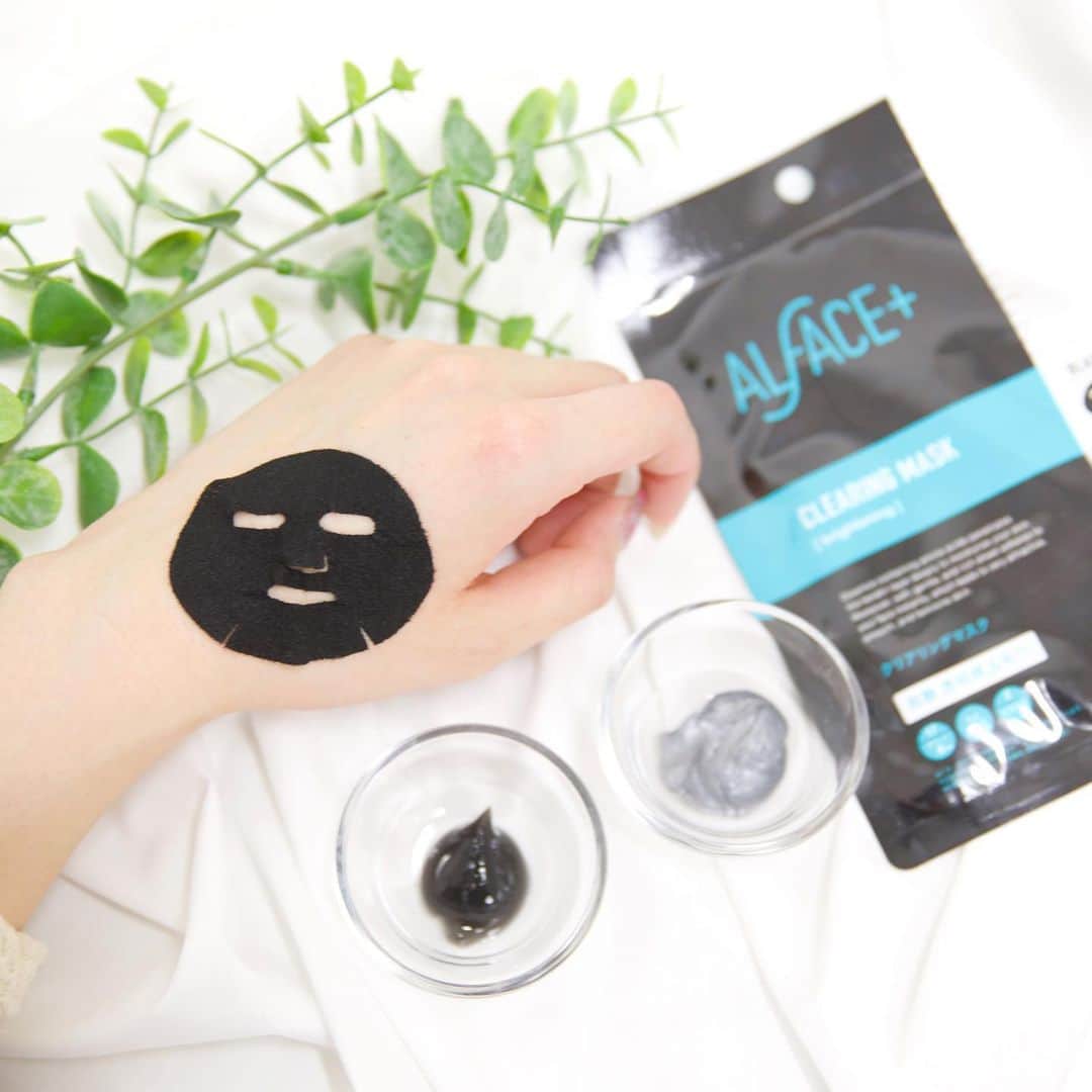 オルフェス（ALFACE+）のインスタグラム：「オルフェスで毛穴ケア🌱﻿ ﻿ オルフェスのクレンジングジェルと洗顔は﻿ 炭とクレイ(泥)を配合しており﻿ 肌表面や毛穴の汚れをすっきり落としてくれます✨﻿ ﻿ また、大人気のブラックシートも竹炭配合◎﻿ こちらも毛穴ケアが叶います❤️﻿ ﻿ オルフェスブラックシリーズで 透明感のあるキレイな素肌に✨﻿ ﻿ #alface #オルフェス #フェイスマスク #シートマスク #クレンジング #洗顔 #竹炭 #炭 #クレイ #毛穴ケア #おうち時間 #おうち時間を楽しむ #おこもり美容 #美容 #スキンケア #コスメ #ベスコス」