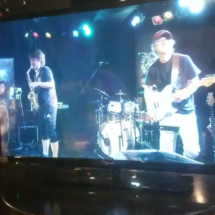 勝田一樹のインスタグラム：「ディメンションチャンネル🎵 配信ライブ❗ リハーサル順調です😃⤴️⤴️ 6月14日(日曜日) 15時～ 21時～ 生放送ですよー(*｀･ω･)ゞ  ヨロシクです😃✌️ 詳しくは ディメンションオフィシャルサイトで✨ アマゾンでも申込めますよー☀️ #ディメンション #dimensionjazz  #dimensionfusion  #勝田一樹 #kazukikatsuta  #増崎孝司  #takasimasuzaki #ディメンション31」