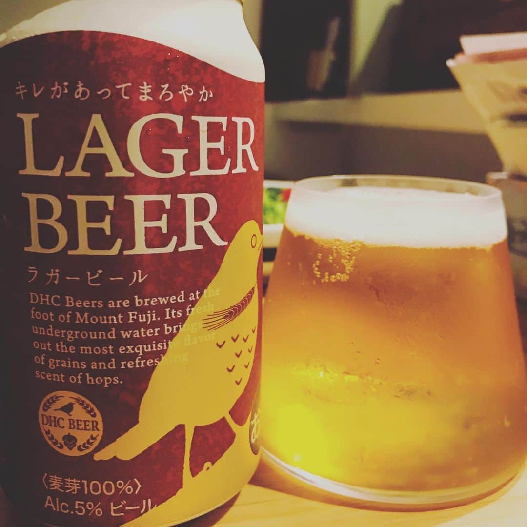 堀井亮佑のインスタグラム：「DHCのラガービール。DHCビールやっぱり美味しいなー！水がいいね！最高！　#beer #堀井ビールログ」