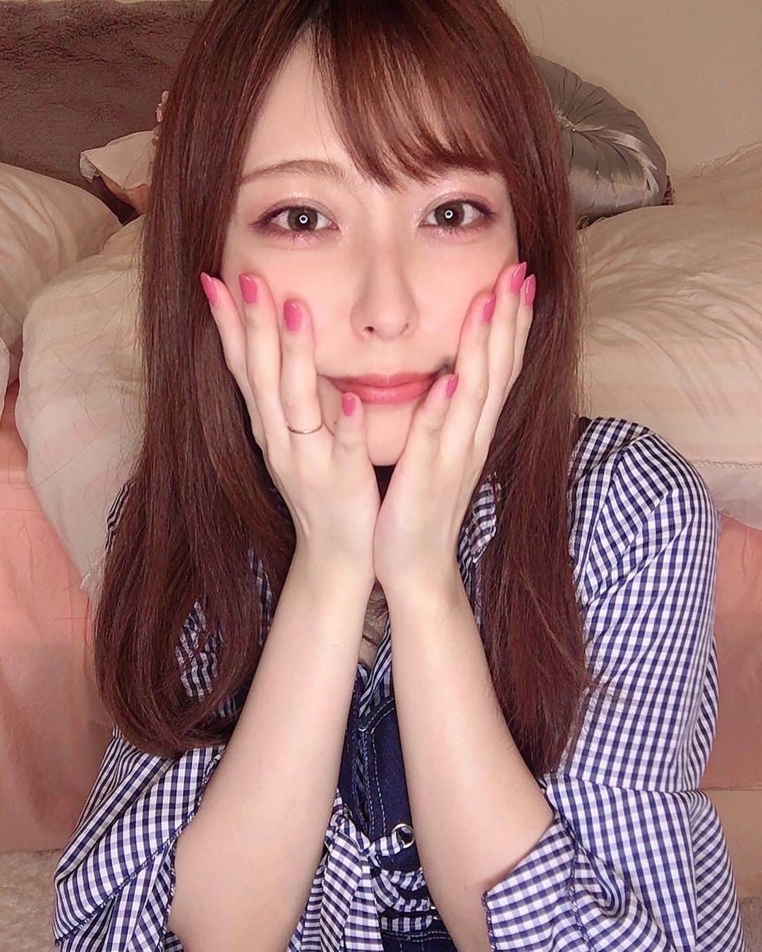 藤咲きく乃さんのインスタグラム写真 - (藤咲きく乃Instagram)「. . . . . #selfie #newlook #newnail #japanesegirl #model #vocalist #自撮り #常に #おうち時間」6月11日 20時08分 - kikuchyaso