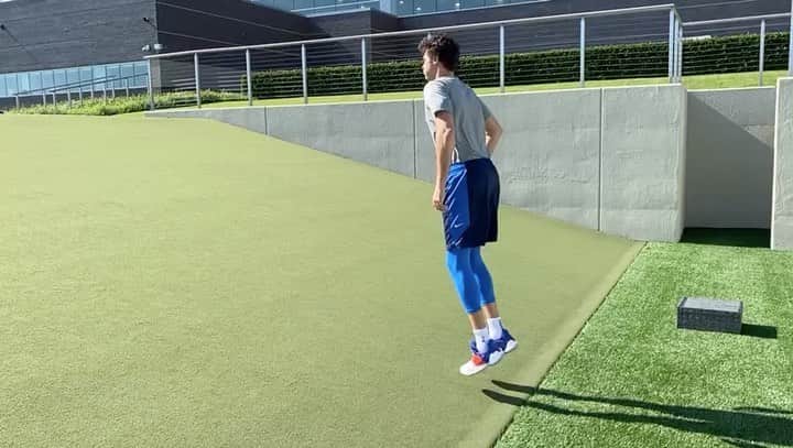 ダニーロ・ガリナリのインスタグラム：「🏋️💪 My first 2 weeks of training! Which is the harder exercise?」
