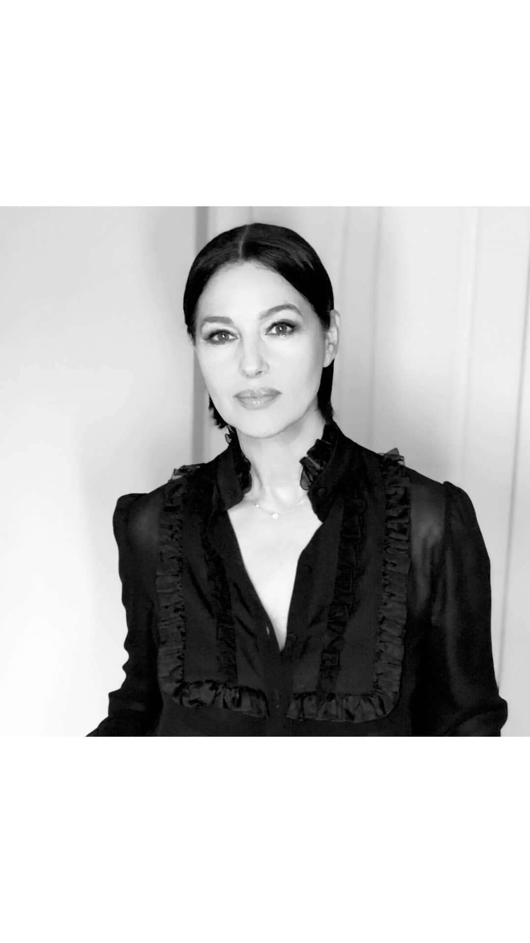 のインスタグラム：「⠀ ⁣“Lettere e Memorie” by Maria Callas read by @monicabellucciofficiel⠀ ⠀ Continue to support fundraising for @fondazionehumanitasricerca at the link in bio. ⠀ #DGFattoInCasa is an extension of Amore For Scientific Research project with @humanitas.university and is presented in partnership with For Funding by @intesasanpaolo Bank.⠀ ⠀  #DolceGabbana」