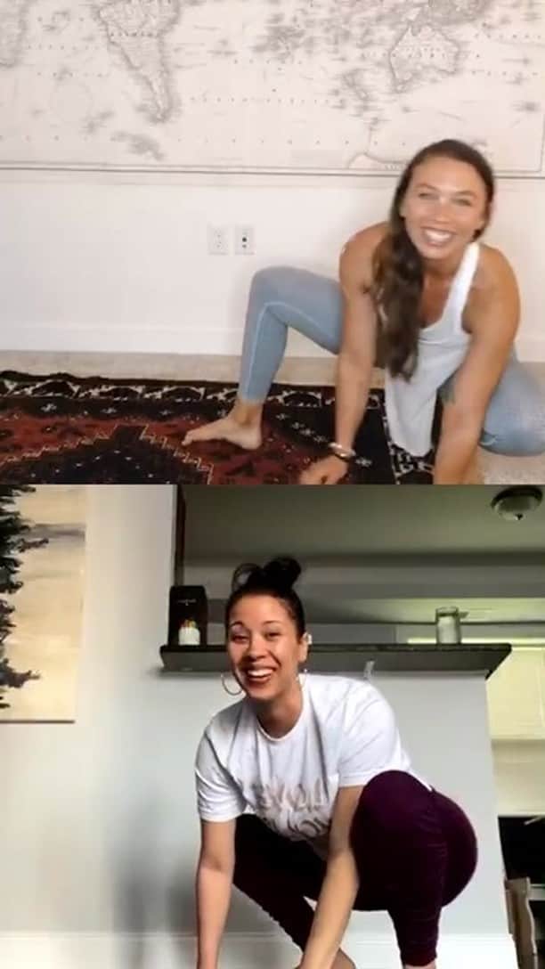 Nicole Mejiaのインスタグラム：「This is a slow-paced 30 minute session great for beginners and new moms who are establishing (or reestablishing) the connection with their transverse abdonimis and pelvic floor.  We also spend a chunk of time working on hip stability by targeting the glutes!  Less technical: Booty and core 👌🏽 I hope you enjoy the movement and our chitchat 🤍  This live workout benefited Innovative Entrepreneurs INC, a non for profit that’s teaching budding innovators and disrupters the foundations of entrepreneurship and business development. We raised $166 for this black owned, Chicago-based business!  Check them out at @connectiongloballlp!  Thank you Shera (@madmoisturebeauty) for being raw and real with where you are. A starting point is a beautiful place. And thank you for reminding me that comparison is the thief of joy!!!! 🔑」