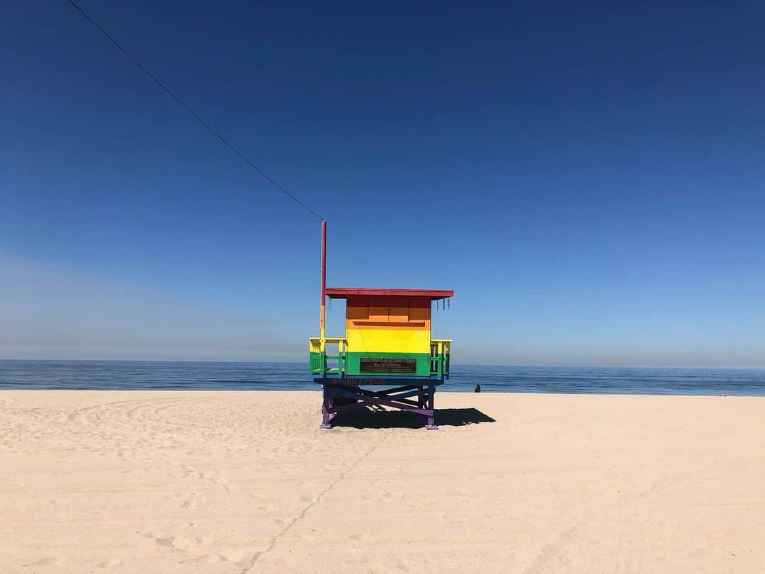 ジェシカ・ストループのインスタグラム：「🌈🌈🌈🥰」