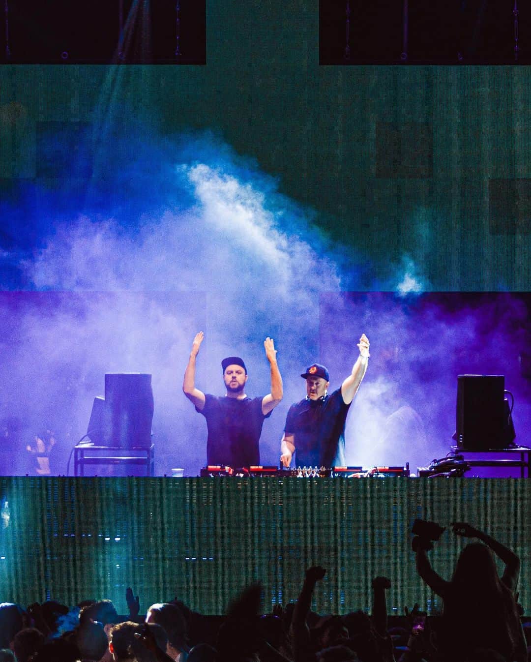 ジ・アストン・シャッフルのインスタグラム：「Super proud to have remixed @tensnake & @fioramusic’s Automatic! We wanted to create some hands in the air moments, much like the one pictured! Swipe for a clip & hit the bio link to stream.」