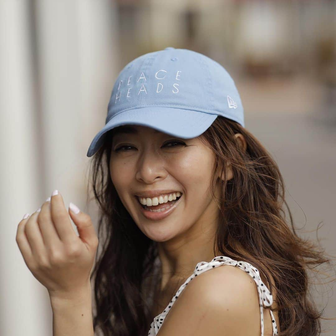 野沢和香さんのインスタグラム写真 - (野沢和香Instagram)「皆様🙋‍♀️ @newerajapan ×私✌️のコラボcap 本日10時 から @bayflow_inc さんのみの先行販売が始まりました‼️ 去年大人気でどのcapもすぐなくなってしまったので是非お店をcheckしてみてね！ ※そして先月の先行web予約で完売してしまっていた #mindfulcap 🙏ですが、 限定10店舗のみ、少数ですが再入荷するそうです。 数に限りがございますので、ぜひお早めに🙇‍♀️ マインドフルcap黒と16日発売のワンピの取り扱いはこちらの10店舗↓ ①吉祥寺旗艦店 ②町田マルイ ③ららぽーと東京ベイ ④グランツリー武蔵小杉 ⑤ららぽーと湘南平塚 ⑥ららぽーと海老名 ⑦ららぽーと横浜 ⑧ららぽーと富士見 ⑨名古屋モゾワンダーシティ ⑩大阪ルクア」6月12日 10時20分 - wakanozawa