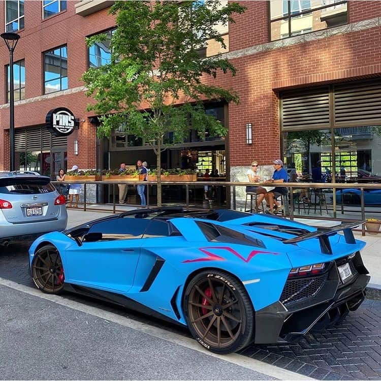 Amazing Carsさんのインスタグラム写真 - (Amazing CarsInstagram)「This spec👀👀👀 Photo via: @columbus_exotics  Second page: @M85Media  Other page: @StancedAutohaus  #Lamborghini #Aventador #SV #AventadorSV #AmazingCars247」6月12日 11時27分 - amazingcars247