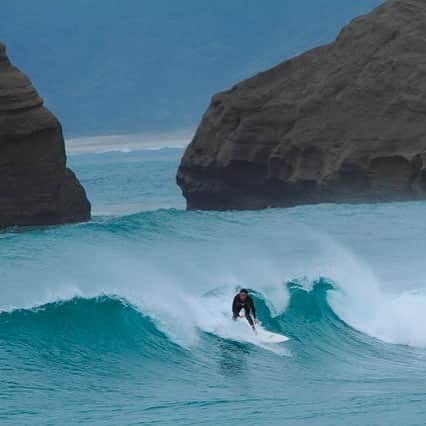 吉沢悠さんのインスタグラム写真 - (吉沢悠Instagram)「. . I wanna do surfing... . サーフィンにいきたい気持ちからか、夢の中で友とサーフィン行く約束していたのに、寝坊して行けなかったという謎の夢を見出した。 ． #surfing #surf #サーフィン  #dream #夢 #種子島 #surftrip  #channelislands  #nextlevel  #lifestyle」6月12日 11時51分 - hisashi_yoshizawa